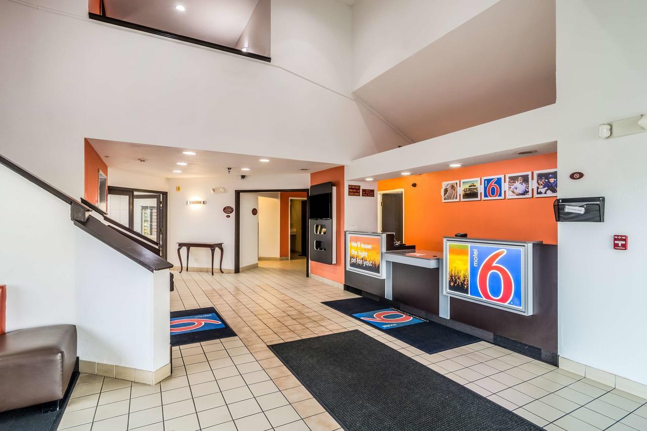 Motel 6-Harvey, Il Exteriér fotografie