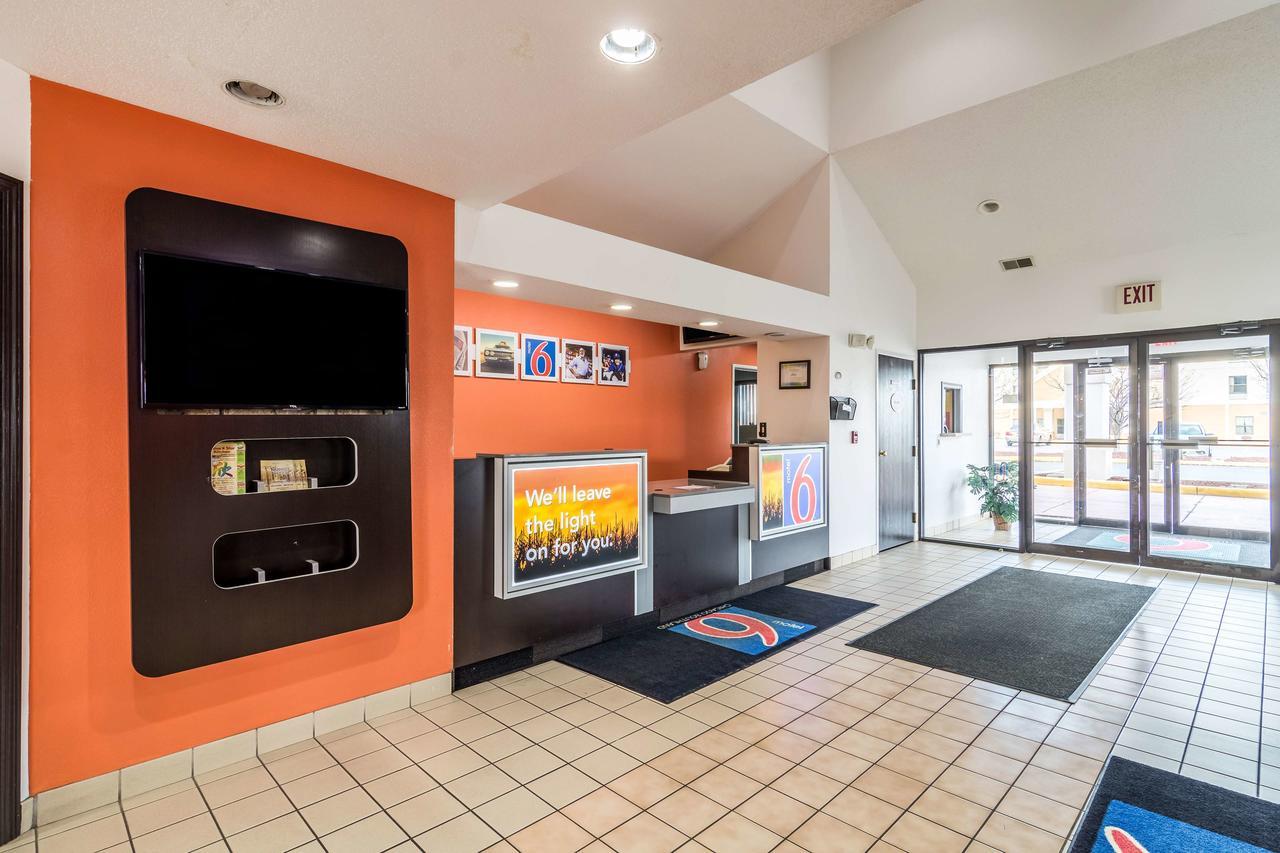 Motel 6-Harvey, Il Exteriér fotografie